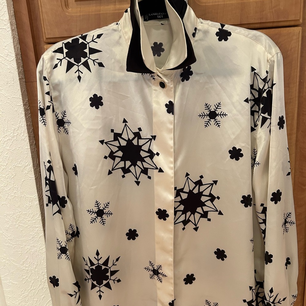 Louis Feraud Black and Cream silk Blouse